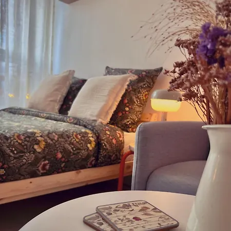 Cosy And Charming