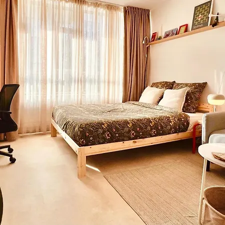 Cosy And Charming Apartmán